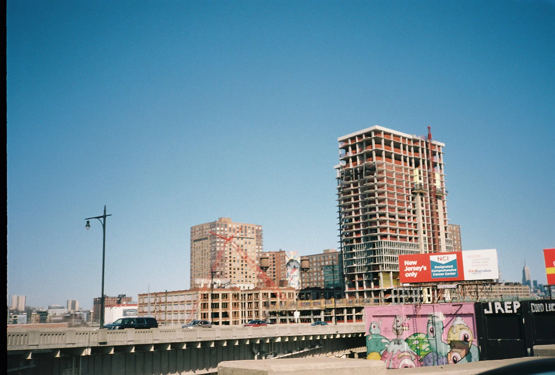 7840edmund008373-R1-050-23A.jpeg