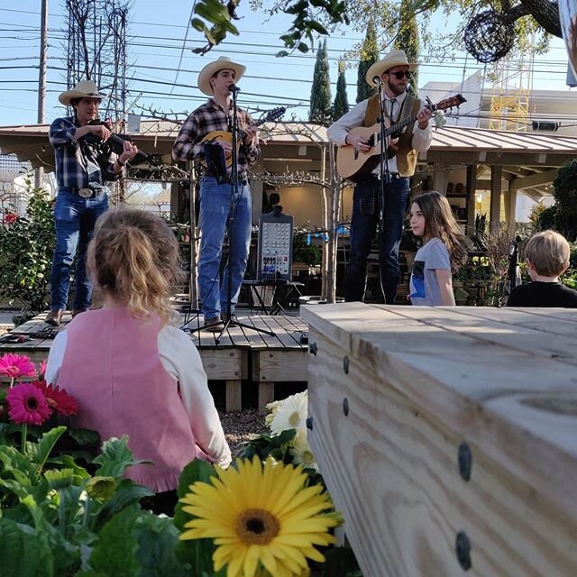 So glad we got to be part of @thompsonhanson Go Texan Day as we great up for @rodeohouston 2020! No shortage of good music this time of year and we've got several upcoming shows. Hope to see you soon! #bluegrass #gotexanday #houstonlivemusic #houston