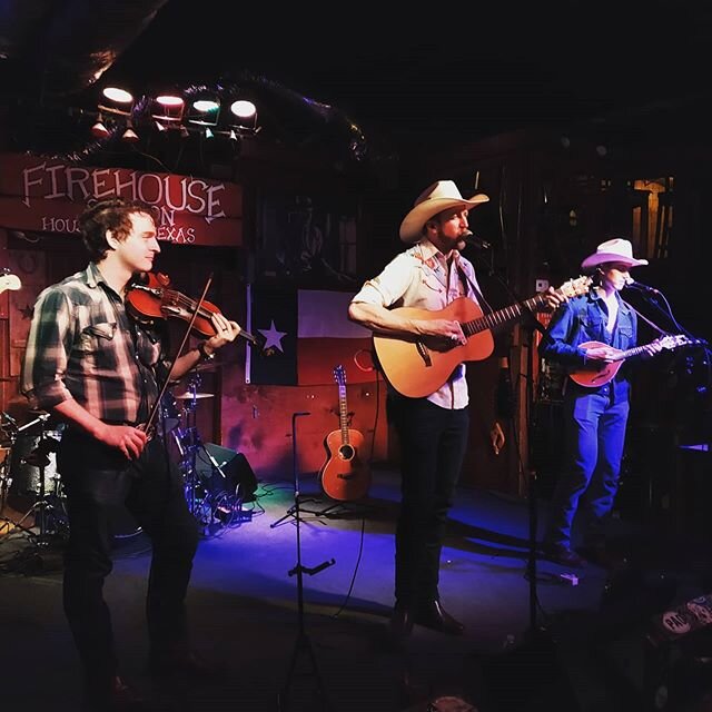 Tomorrow 2-5 PM catch the Space City Nomads at @thompsonhanson Go Texan Day for Bluegrass in the Garden!  #bluegrass #country #countrywestern #livemusic #houstonlivemusic #spacecitynomads #spacecity #rodeo #houstonrodeo #gotexanday