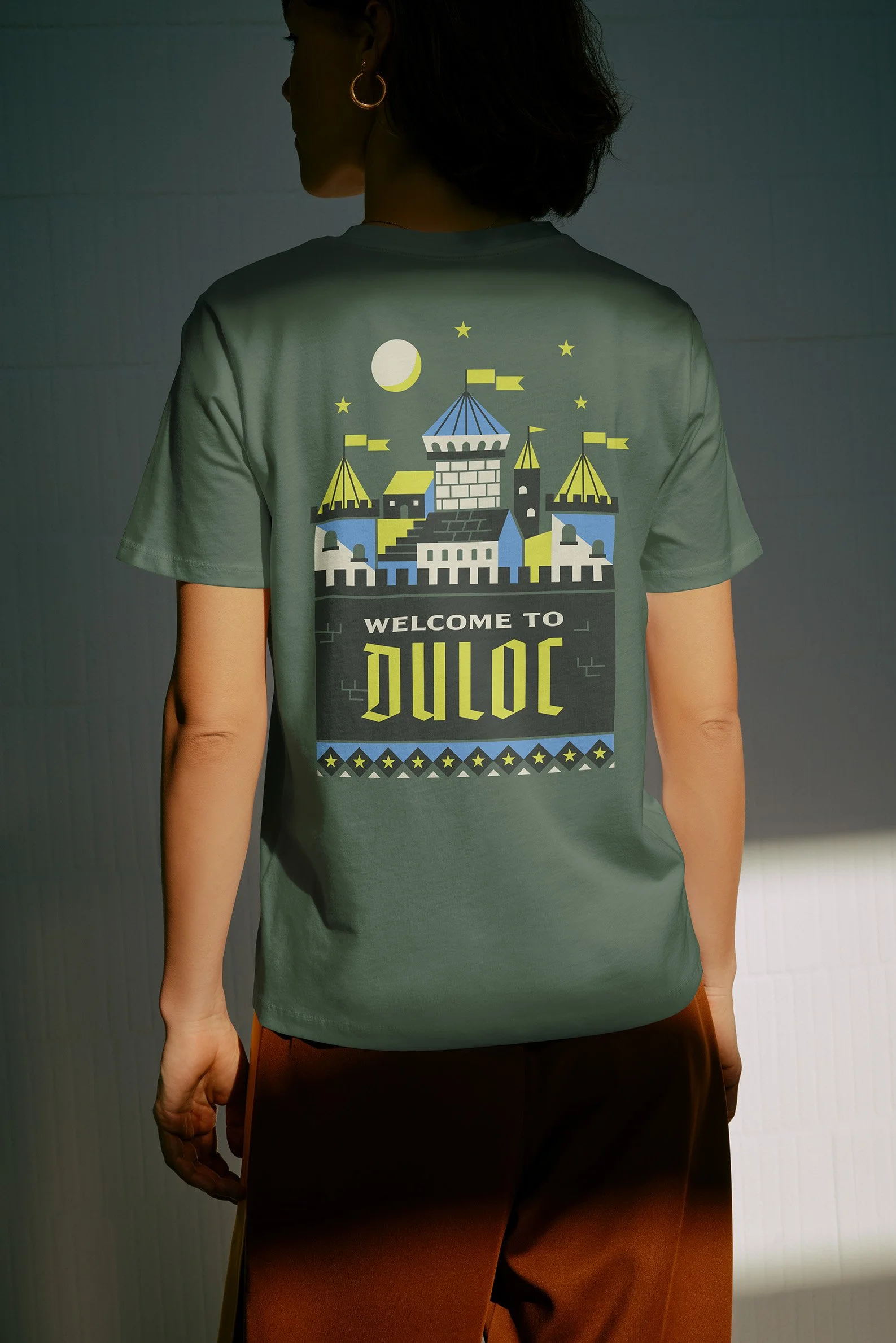 Chelsey-Farris-Muny-STL-Shrek-Duloc-shirt.jpg