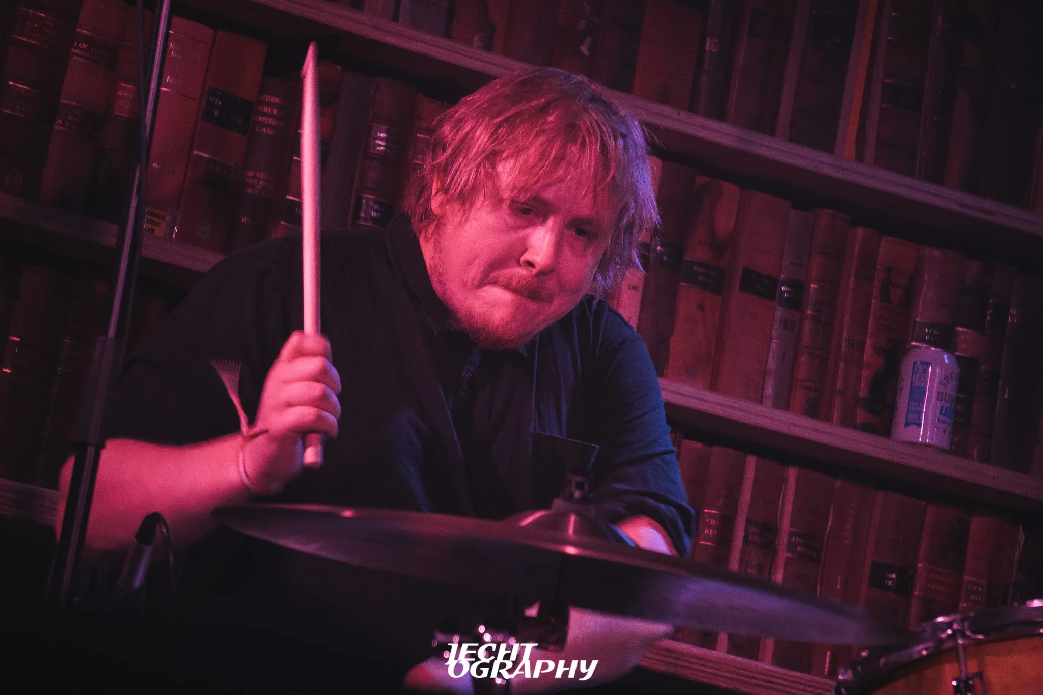 Rocket Berry plays Meow - Emma Dilemma 'Spit' Tour - Wellington ...