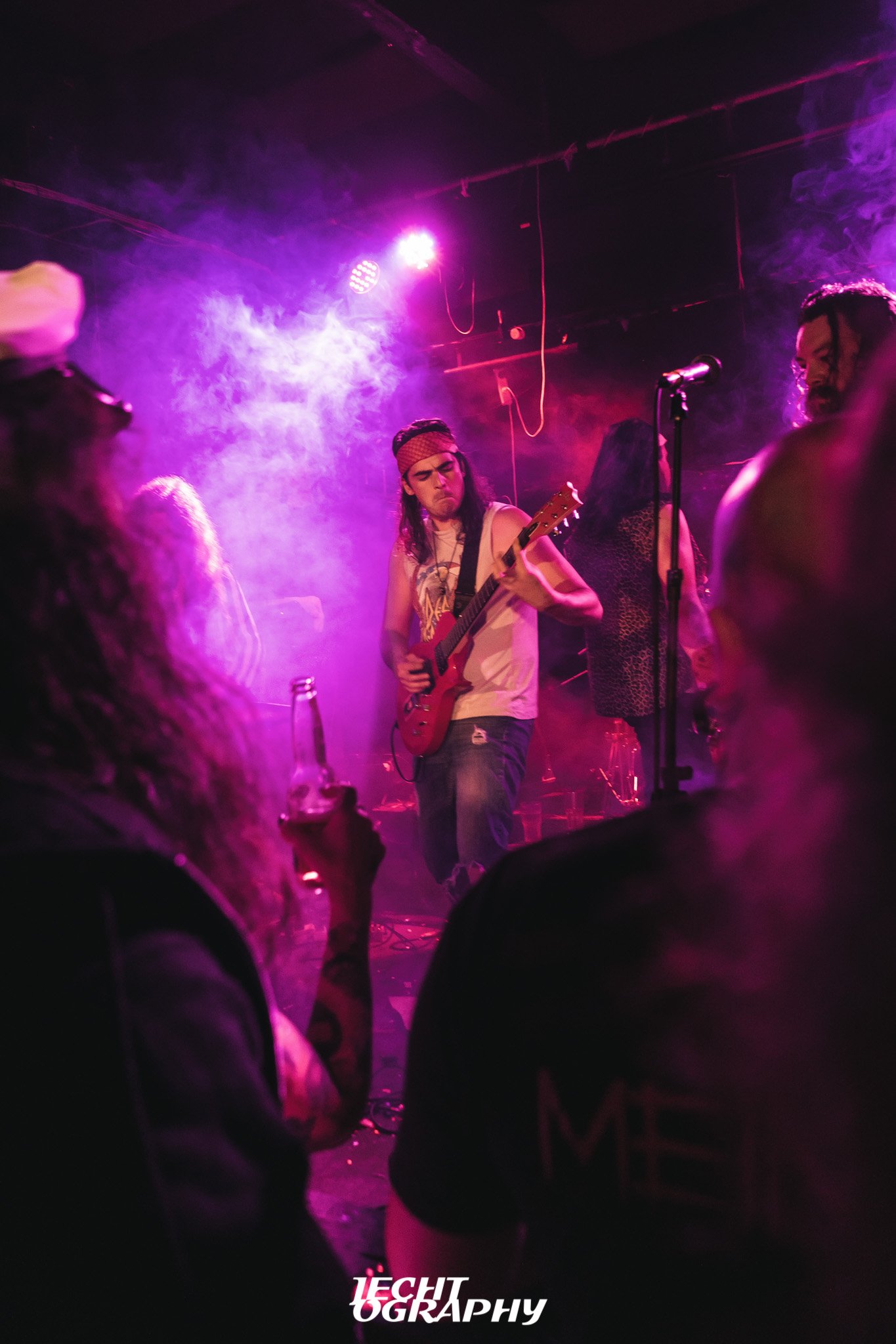 Silverfoxxx plays Valhalla - THE ROYAL VARIETY SHOW 3 — Jechtography