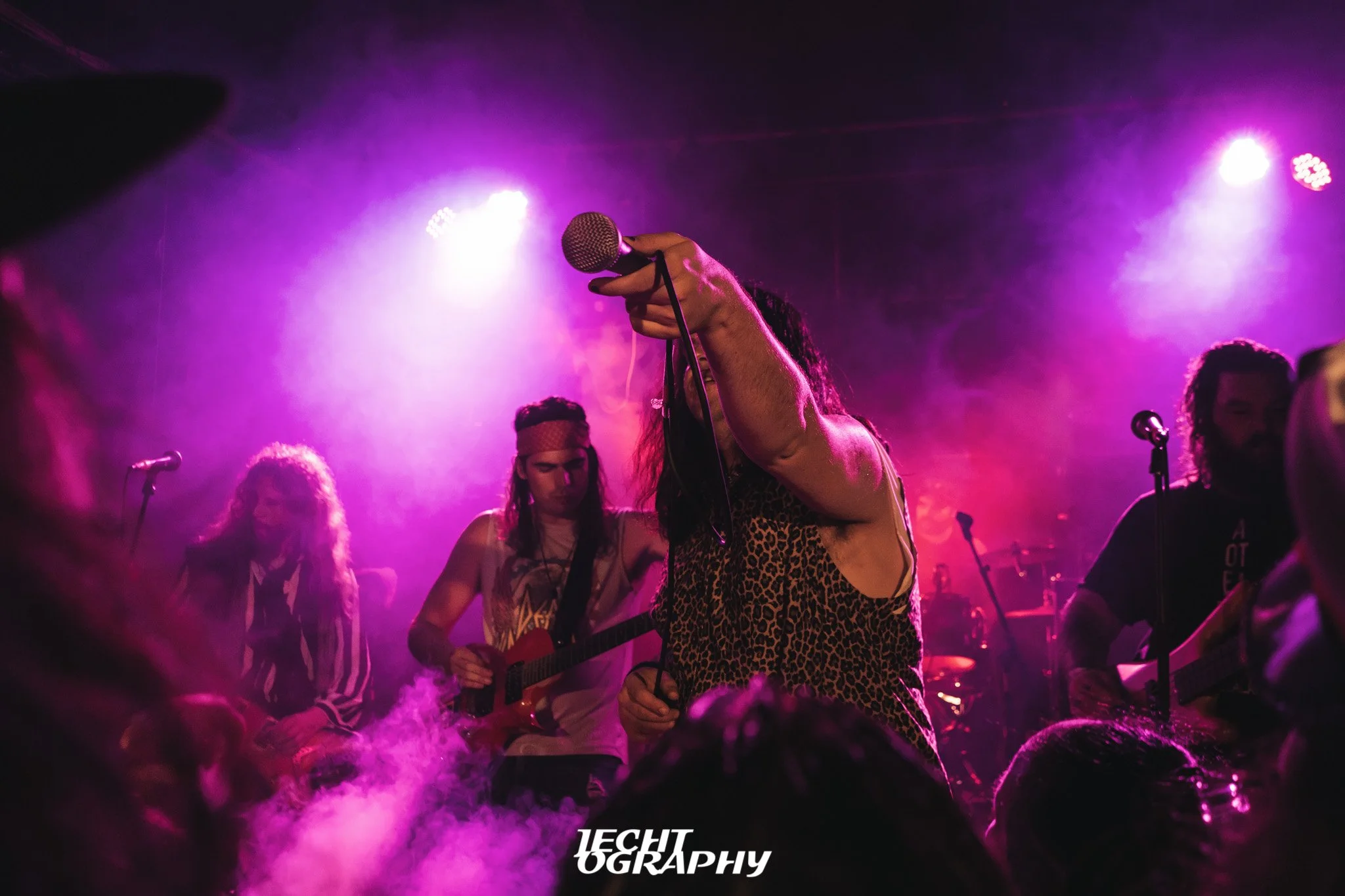 Silverfoxxx plays Valhalla - THE ROYAL VARIETY SHOW 3 — Jechtography