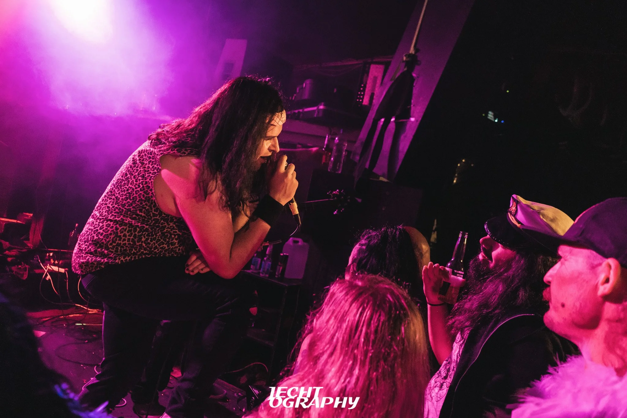 Silverfoxxx plays Valhalla THE ROYAL VARIETY SHOW 3 — Jechtography