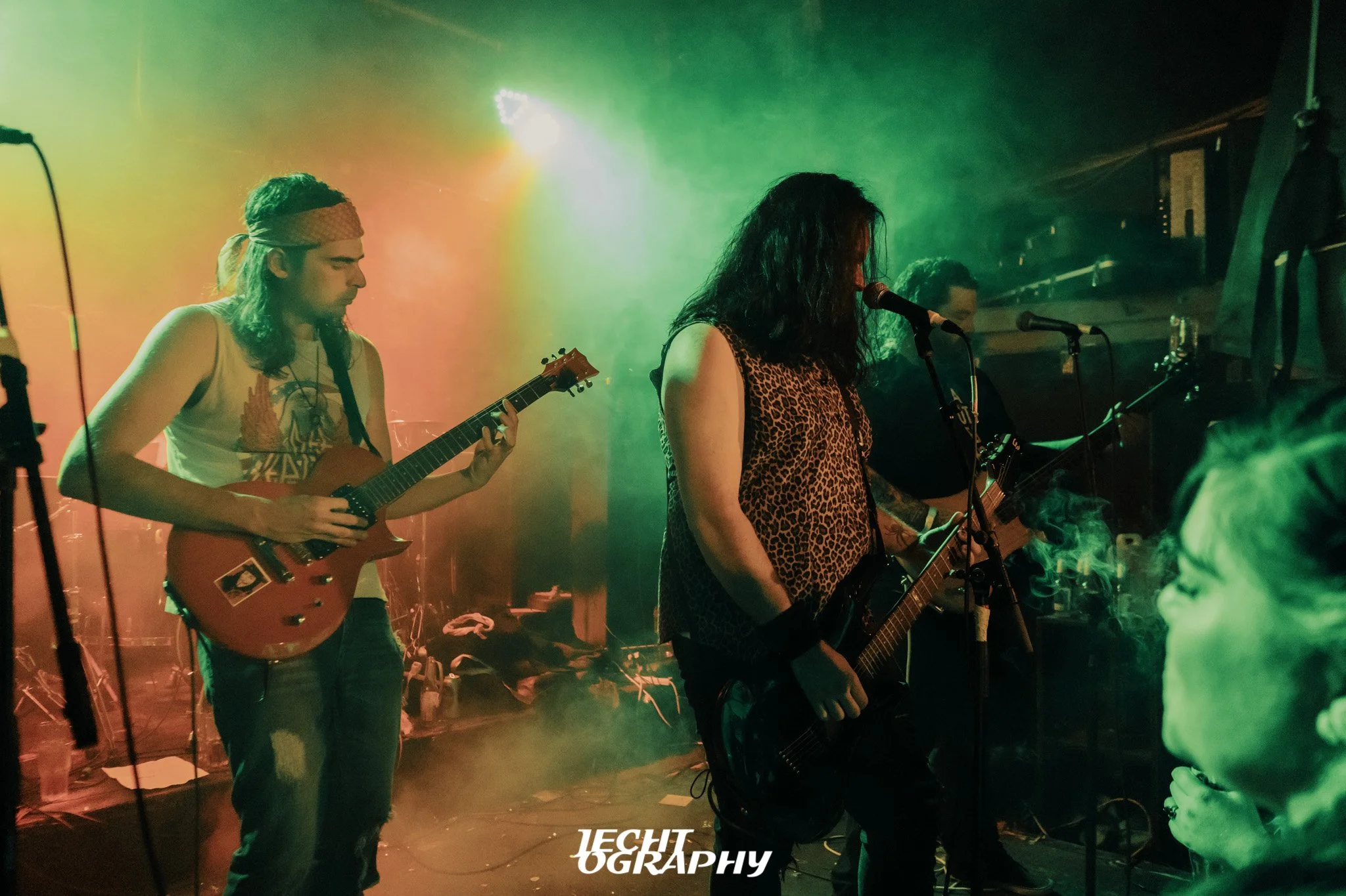 Silverfoxxx plays Valhalla THE ROYAL VARIETY SHOW 3 — Jechtography