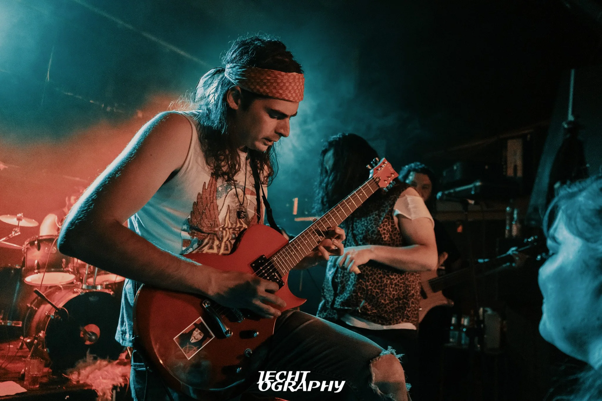 Silverfoxxx plays Valhalla THE ROYAL VARIETY SHOW 3 — Jechtography