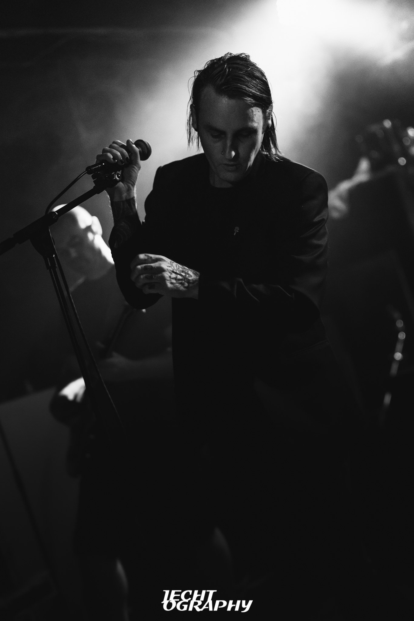 DISLOCATE plays Valhalla How To Human / XFM / Dislocate — Jechtography
