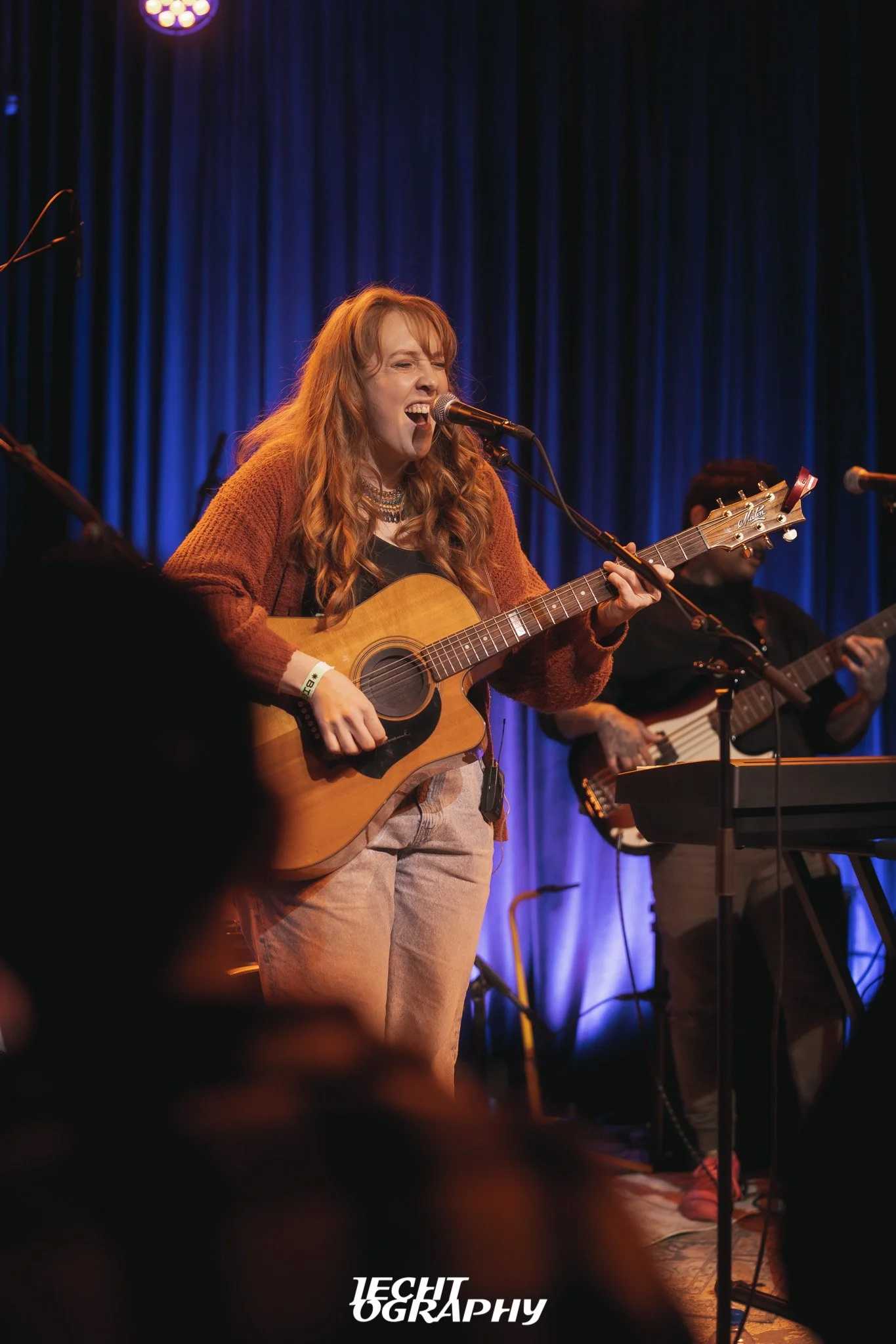 Bird Machine plays Big Fan - Skram Strawberry Dream Tour — Jechtography