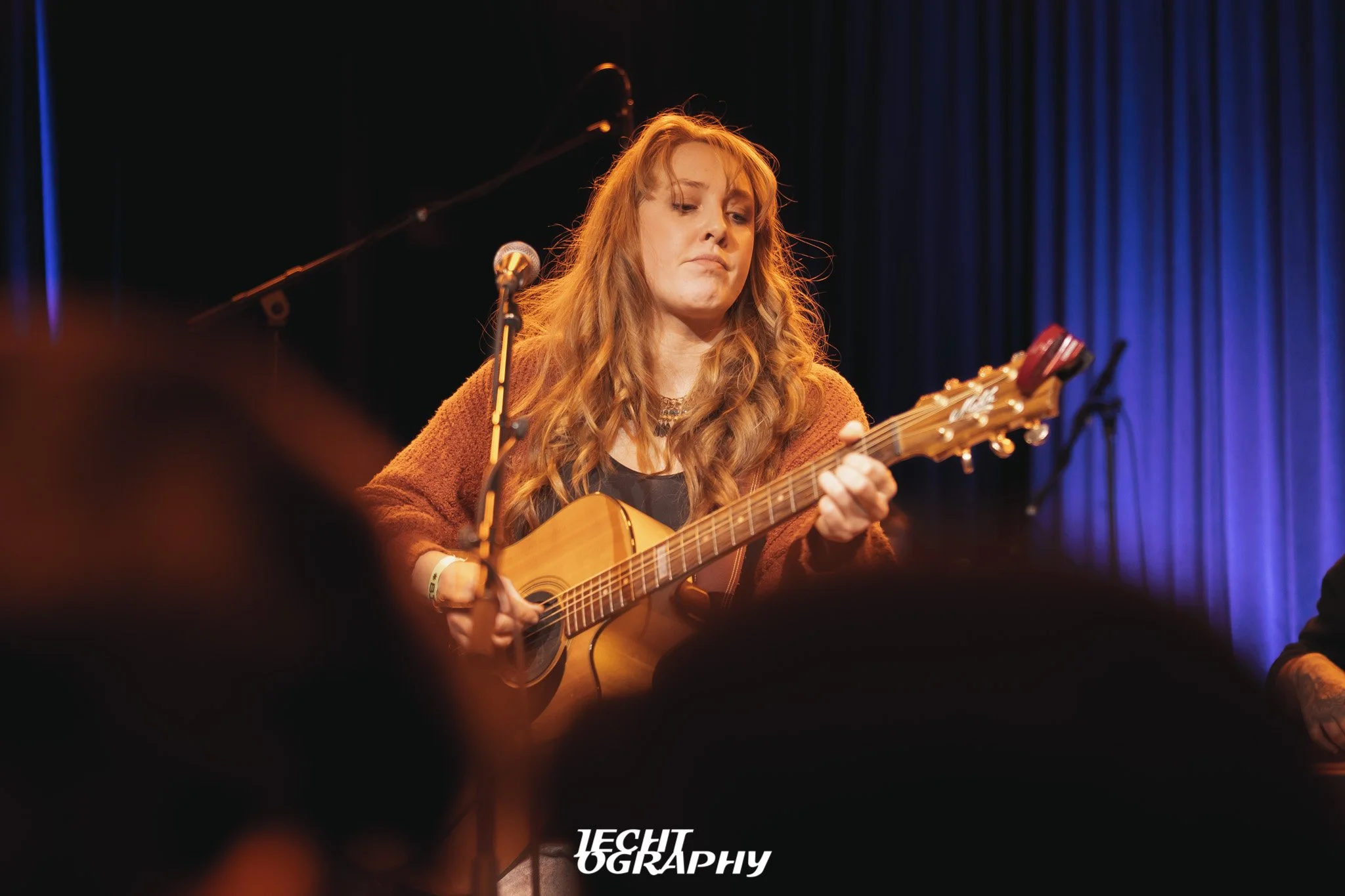 Bird Machine plays Big Fan - Skram Strawberry Dream Tour — Jechtography