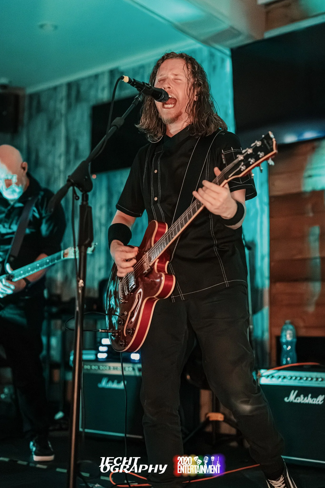 Everlong plays Pinetree Arms - Rock the Pinetrees Foo Fighters Edition ...