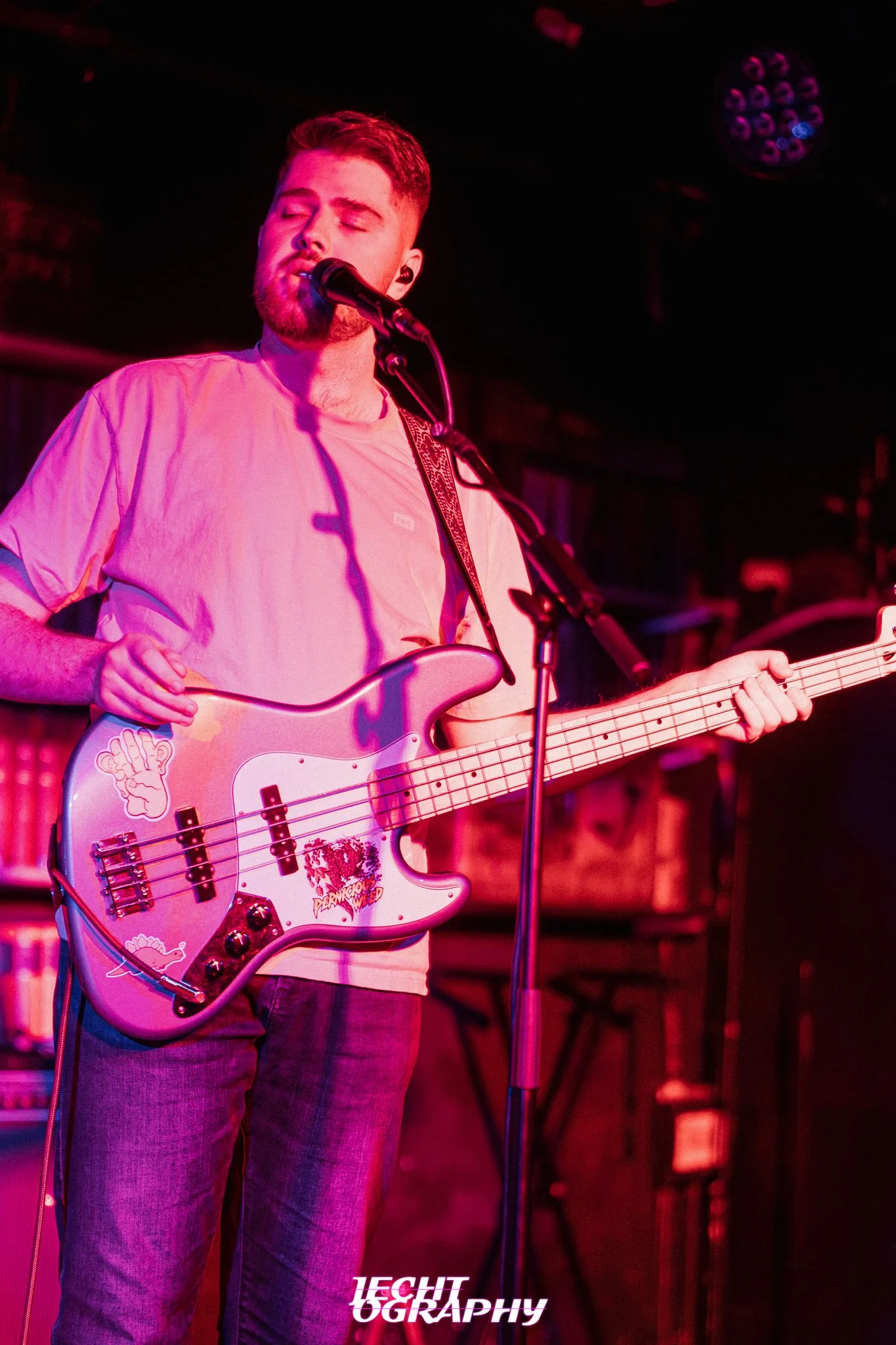 Voodoo Bloo plays Meow - WALLFLOWER VOODOO BLOO MUDGOOSE — Jechtography
