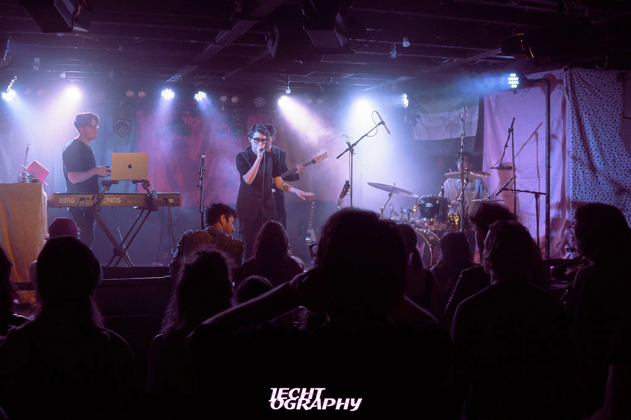 Rocket Berry plays San Fran - Carbonara Junction — Jechtography