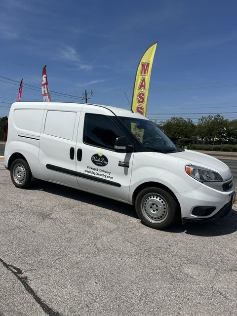 WashdayLaundry-DeliveryVan.jpeg