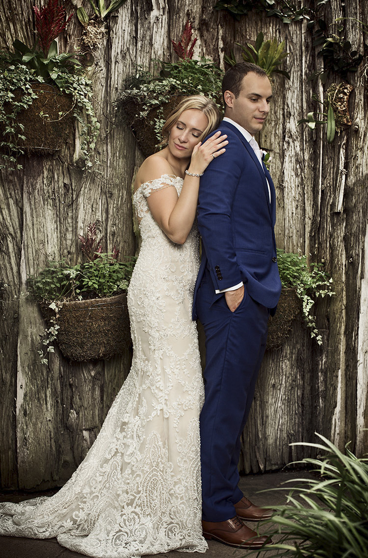 allan-gardens-best-wedding-photographer-photography-by-SHO-015.jpg