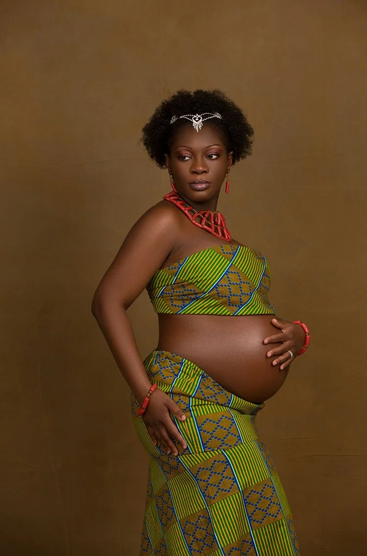 Maternity-Photography-By-SHO-Portrait-200.jpg