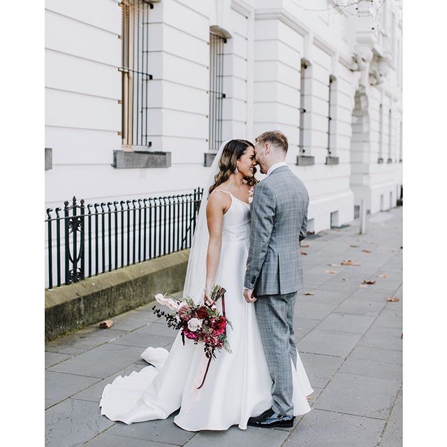 Last wedding of the 18/19 season today... well almost. Sam and Craig had an intimate registry office ceremony this afternoon after getting ready at home together and a wander around the city for some portraits and tomorrow they have a party with frie