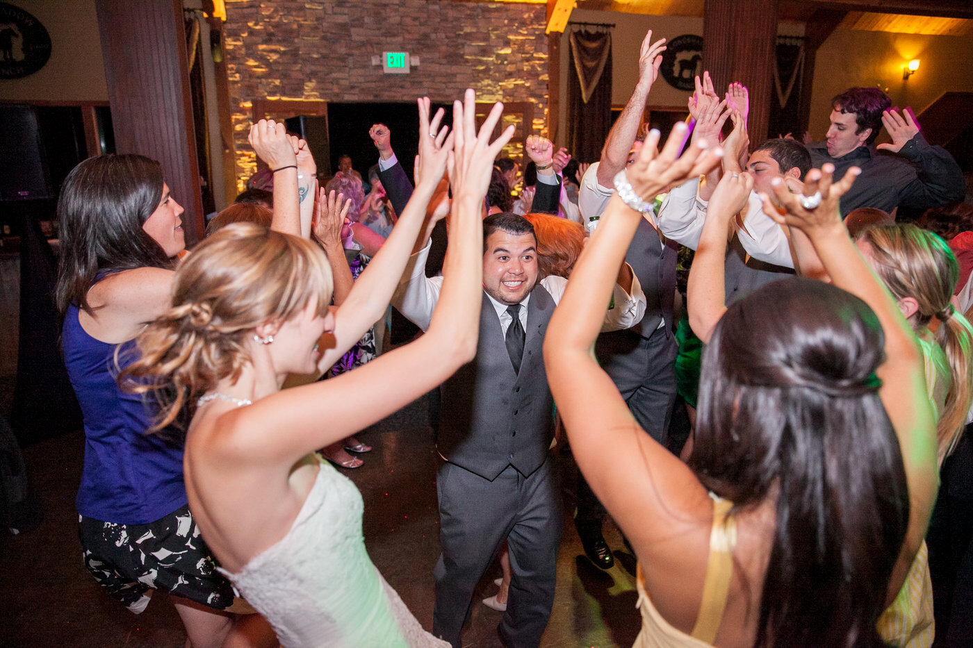 Leah Marie Photography Longshadow Ranch Winery Temecula Wedding DJ Pros 