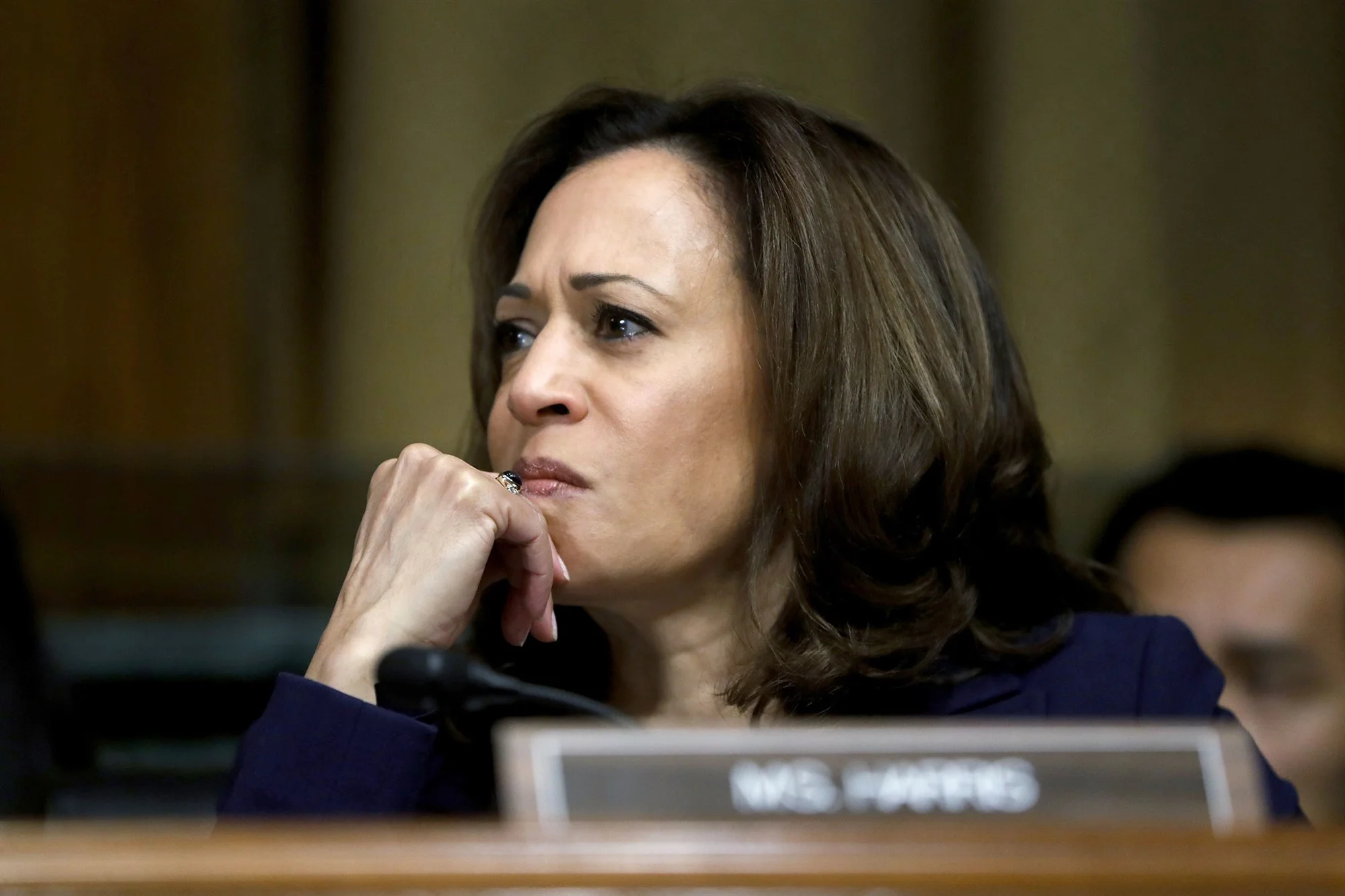 This is Sen. Kamala Harris' know your value moment