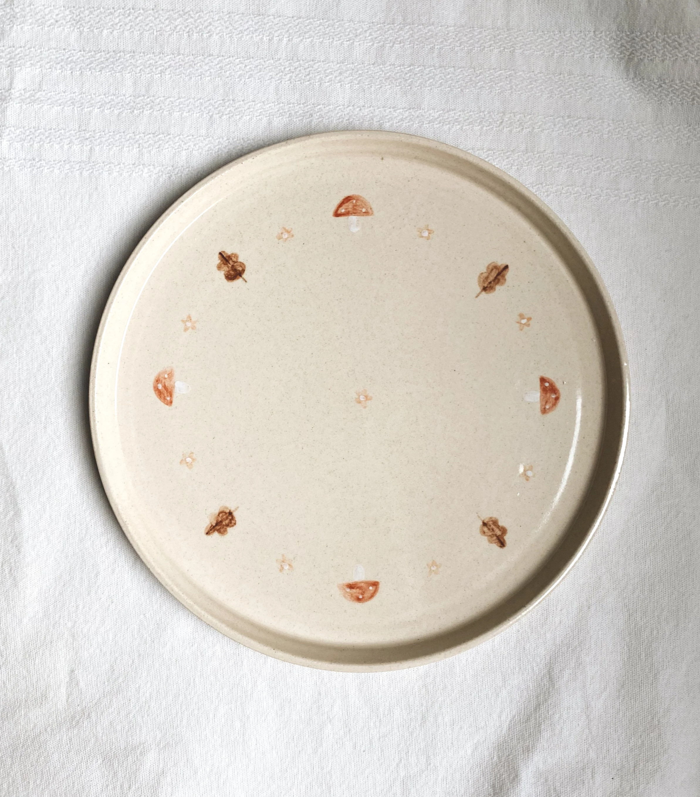 Maris Pottery + Littlepinealice - Piattino per biscotti in gres