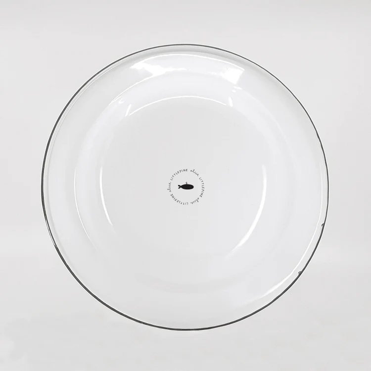 Littlepinealice_PLATE 800ML WHITE_Squirrel_bottom.jpg