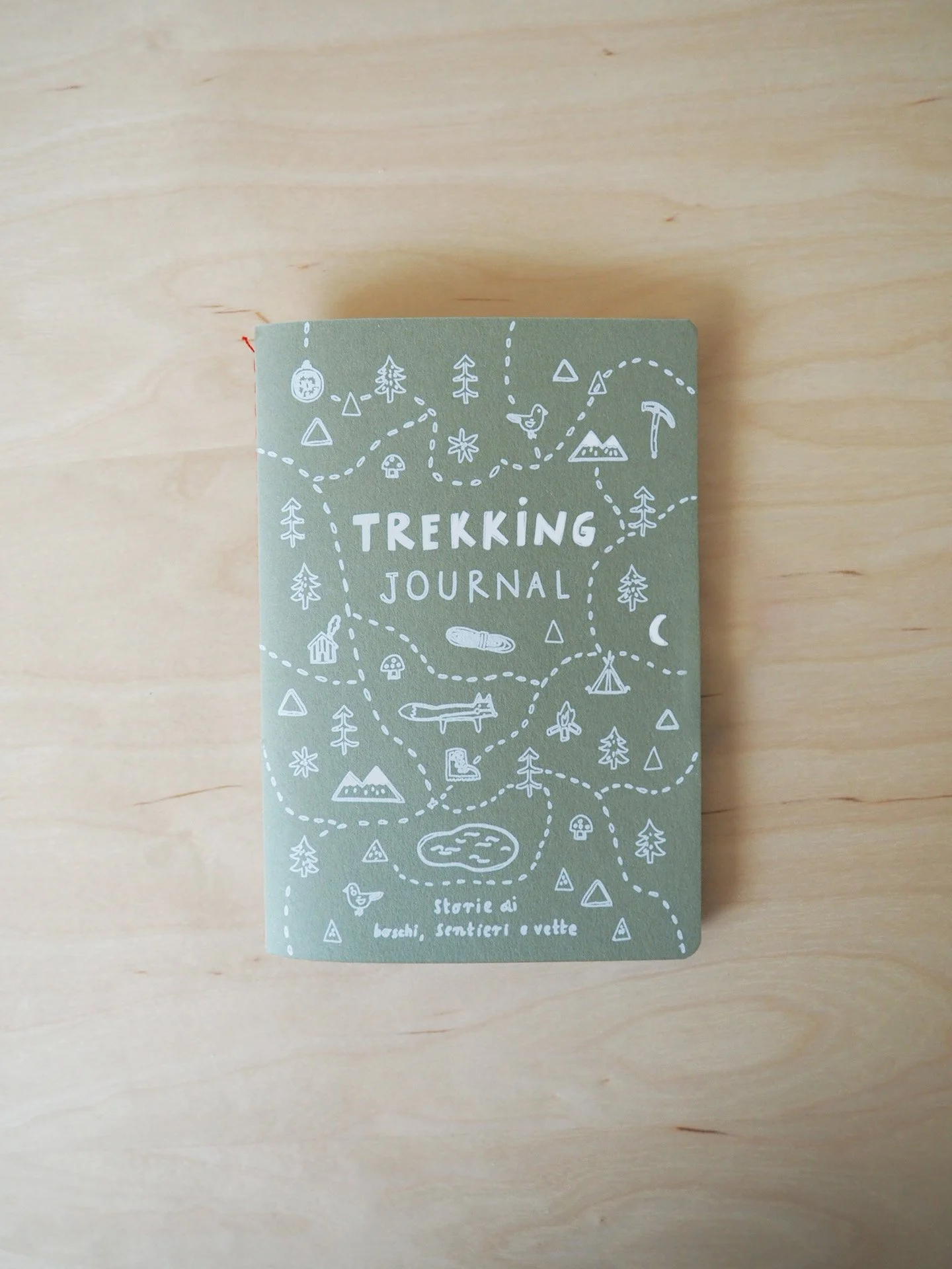 Littlepinealcie_trekking journal 10.jpg
