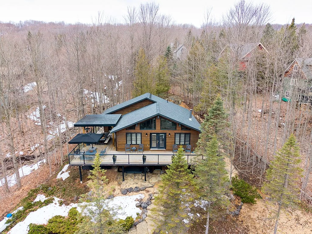 112 Amik Court MLS and Web 011.jpg