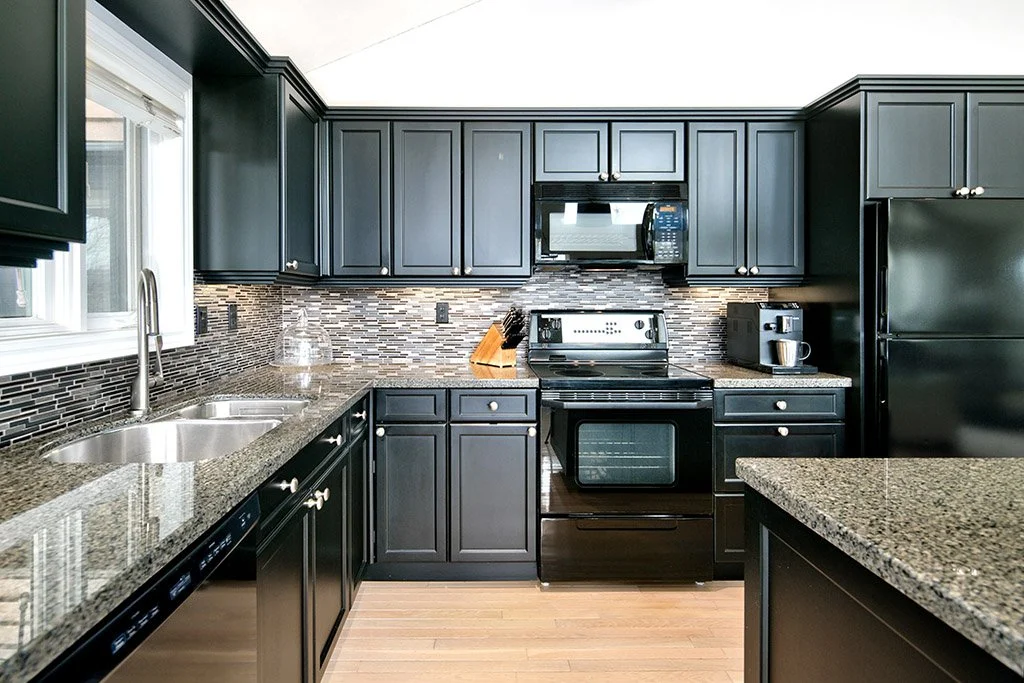112 Amik Court MLS and Web 019.jpg