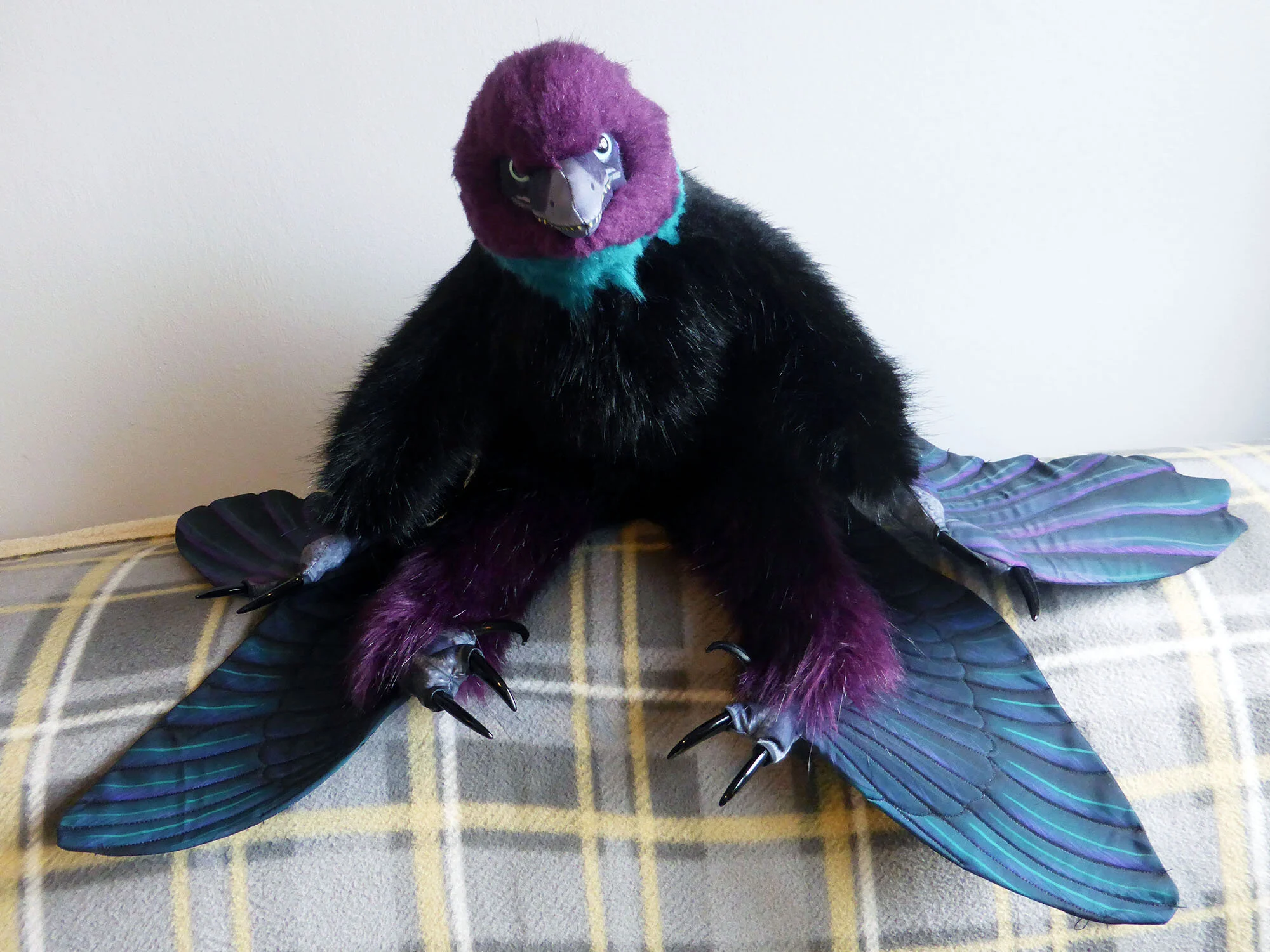 Microraptor-Front-View.jpg