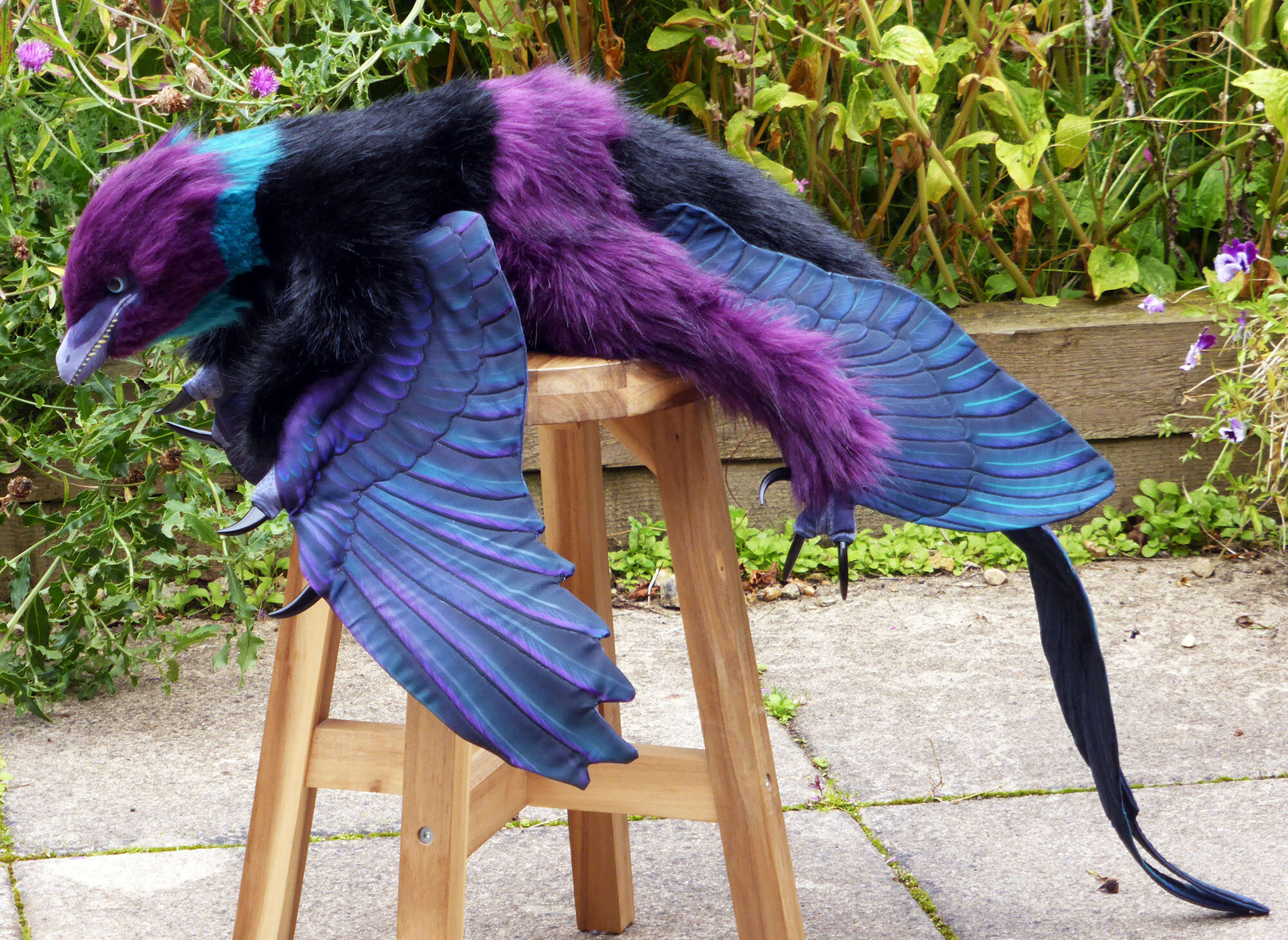 Microraptor-Side-View.jpg