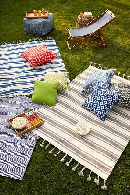 2021SP_LOC11_Movie-Night-Living_HH_09 copy.jpg