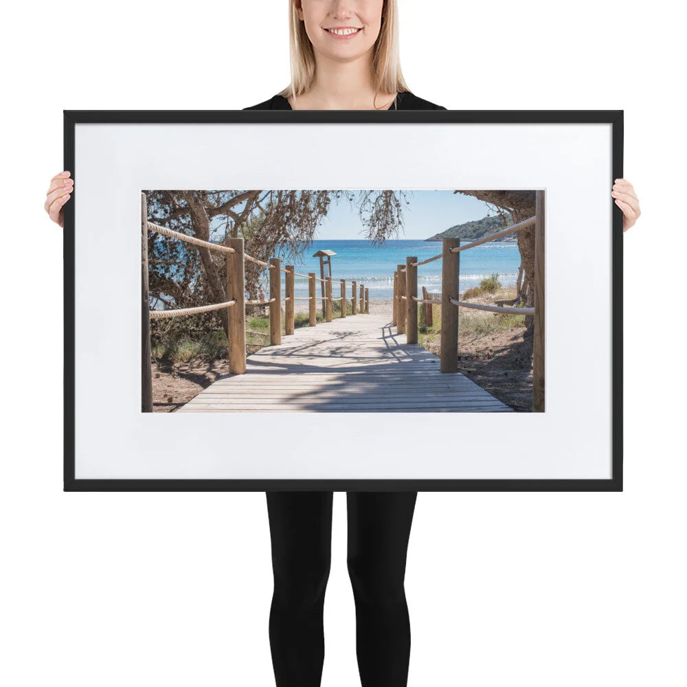 Ses_Salines_Beach400dpi_mockup_Person_Person_61x91-cm_Black.jpg