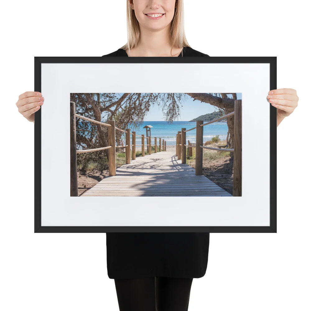 Ses_Salines_Beach400dpi_mockup_Person_Person_50x70-cm_Black.jpg