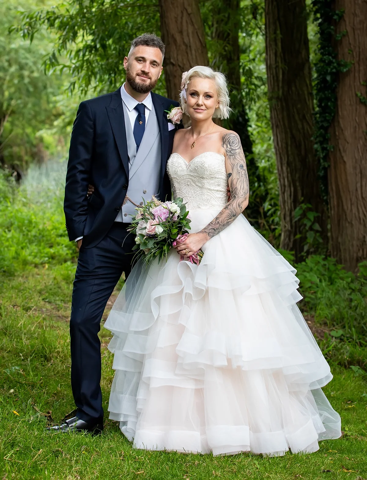 2AndreaGrahamWeddingArrowMill-SaraBeaumontPhotography%2810274of483%29.jpg