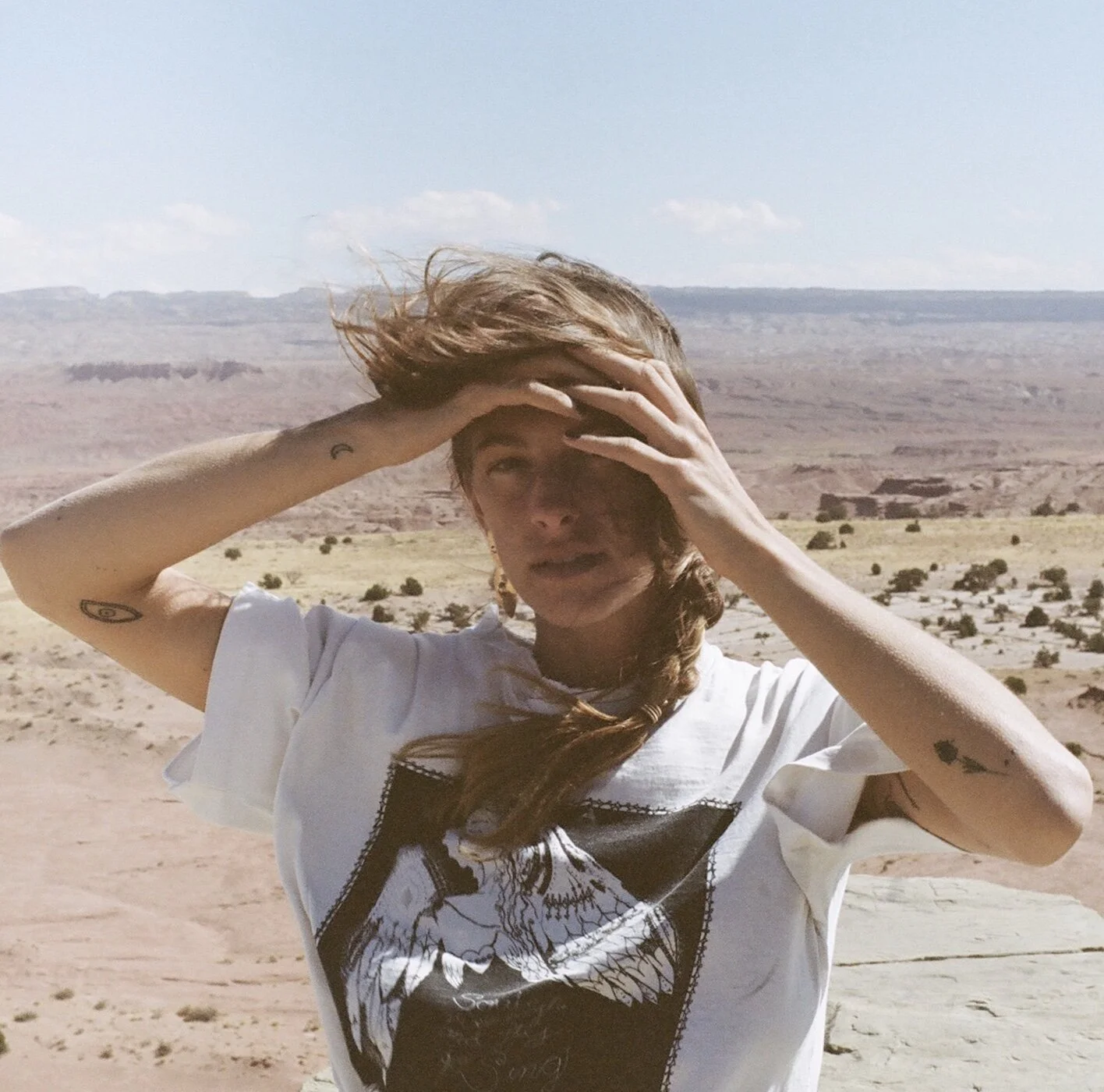 Indigo Sparke Announces Debut Album with Lead Single “Baby”