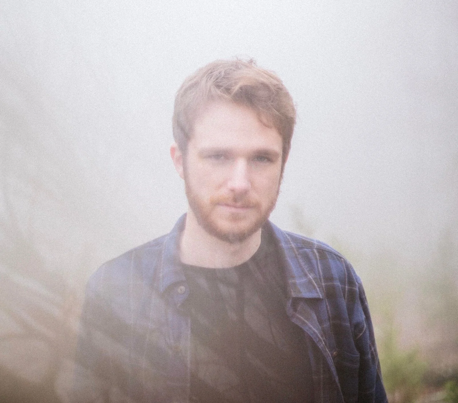 Joshua Jackson of Makesure Releases Heartfelt Singer "Girl Drummer"