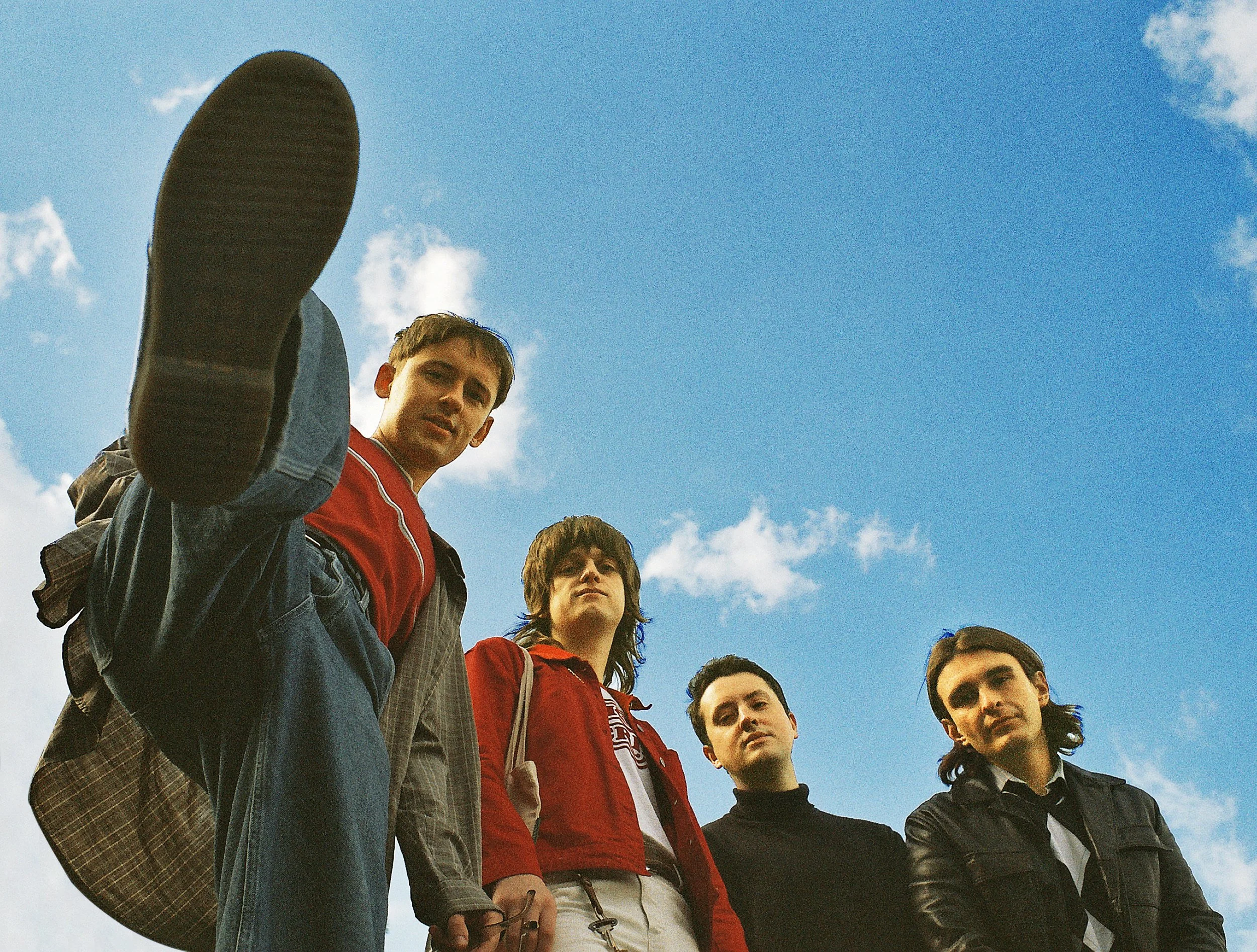 UK Indie Rock Outfit Fur announce their upcoming EP, Oldies &amp; Goldies, with a new single, “Her.”