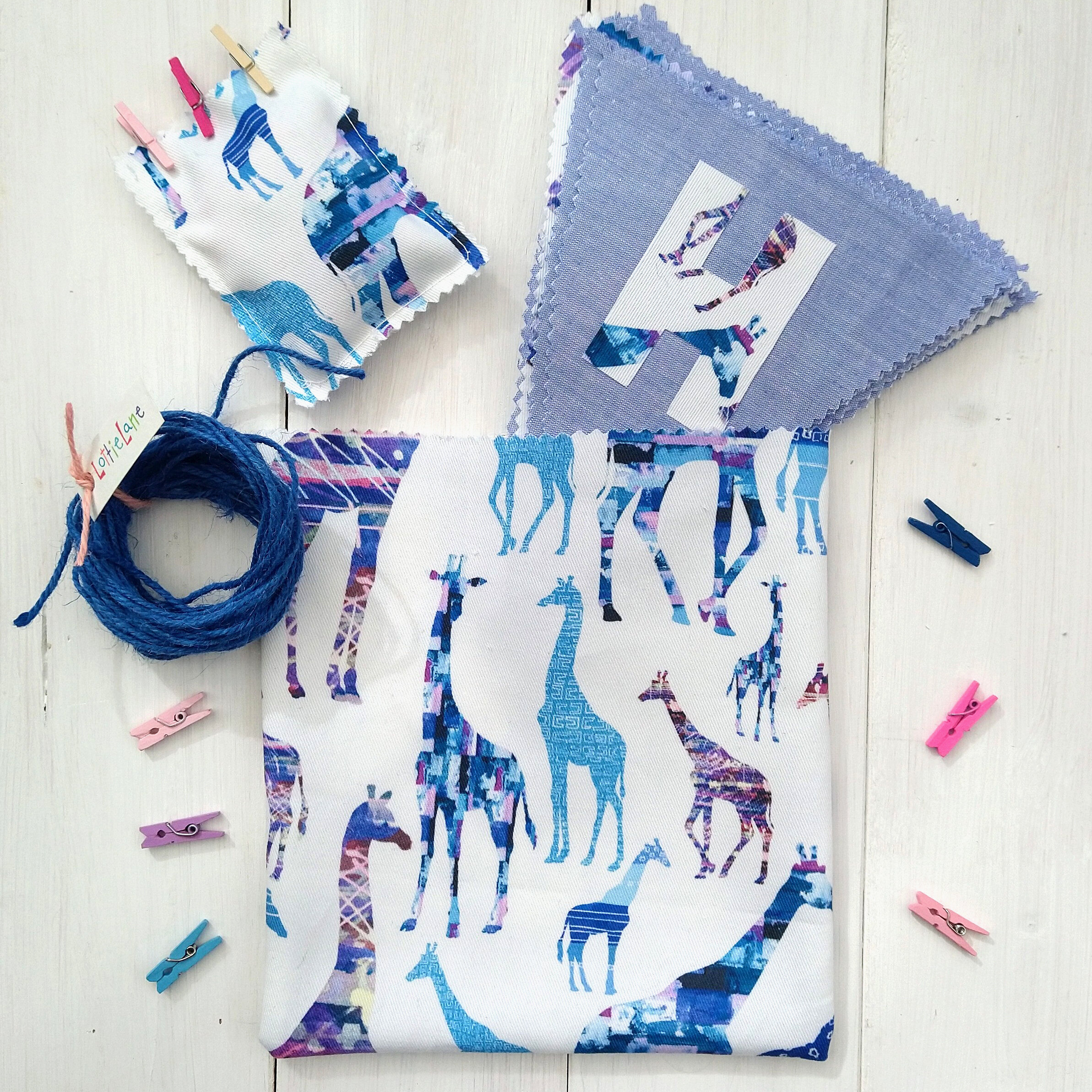 giraffe bunting .jpg