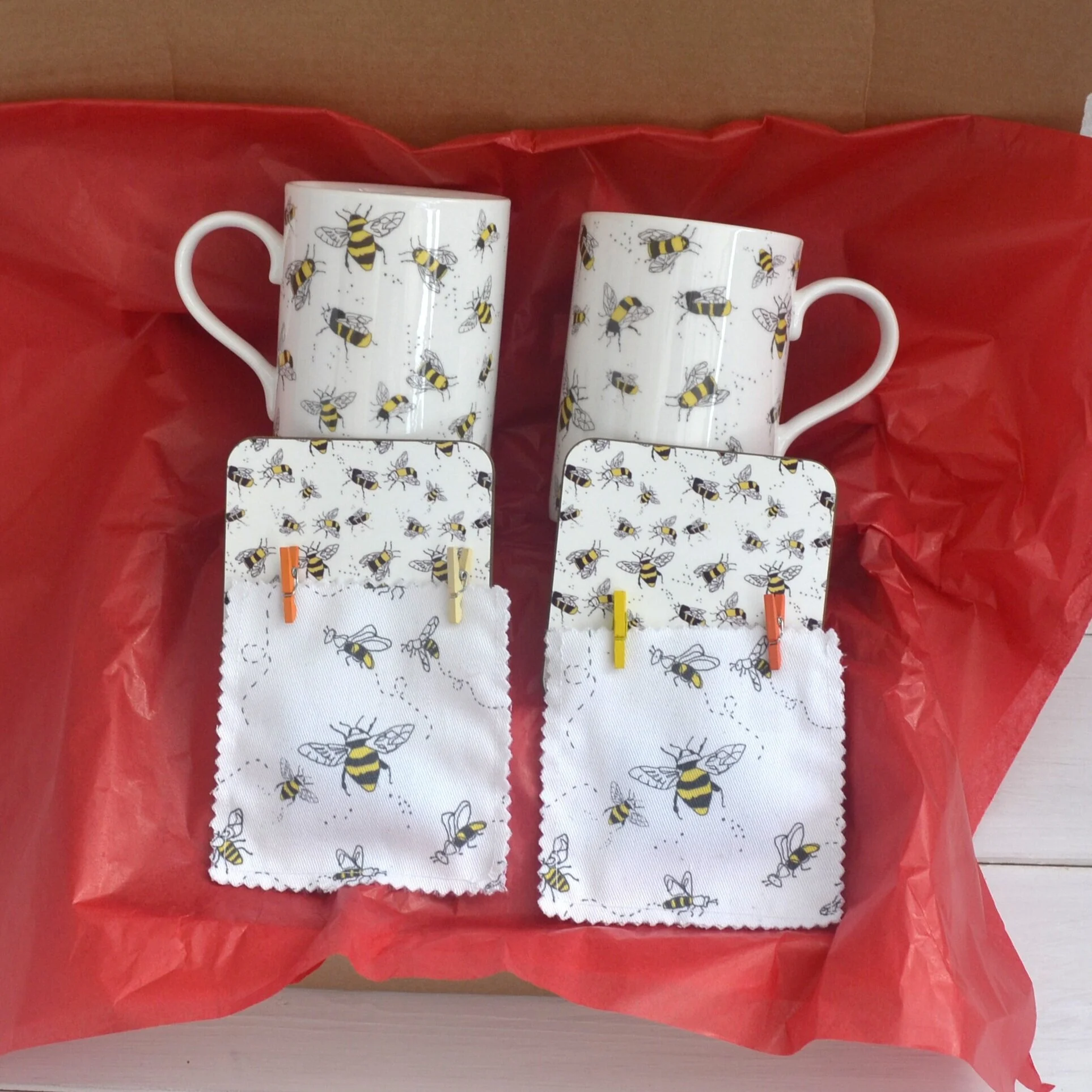 Buzzy Bee Tea Gift Box
