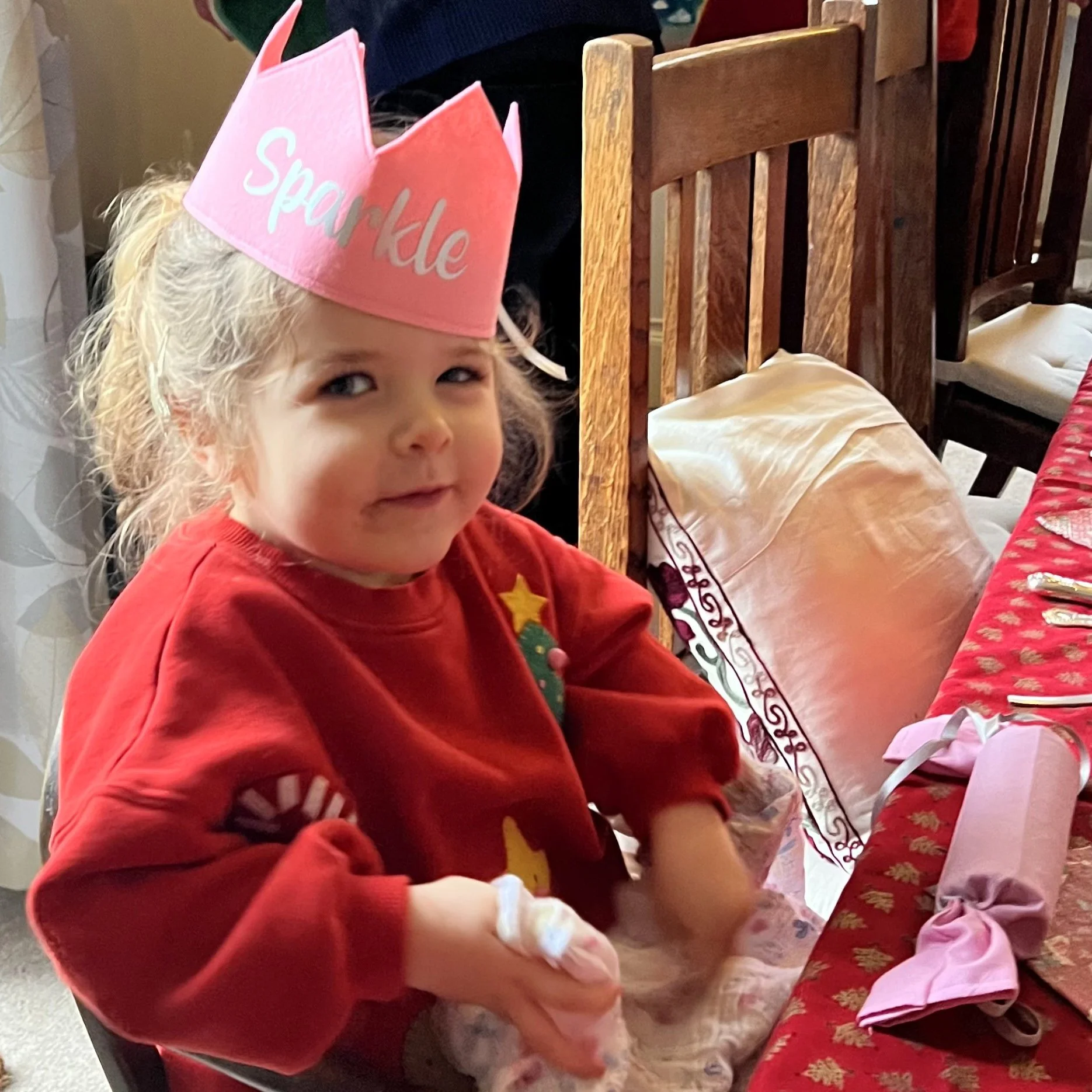 Isla Festive Crown pic2.jpg