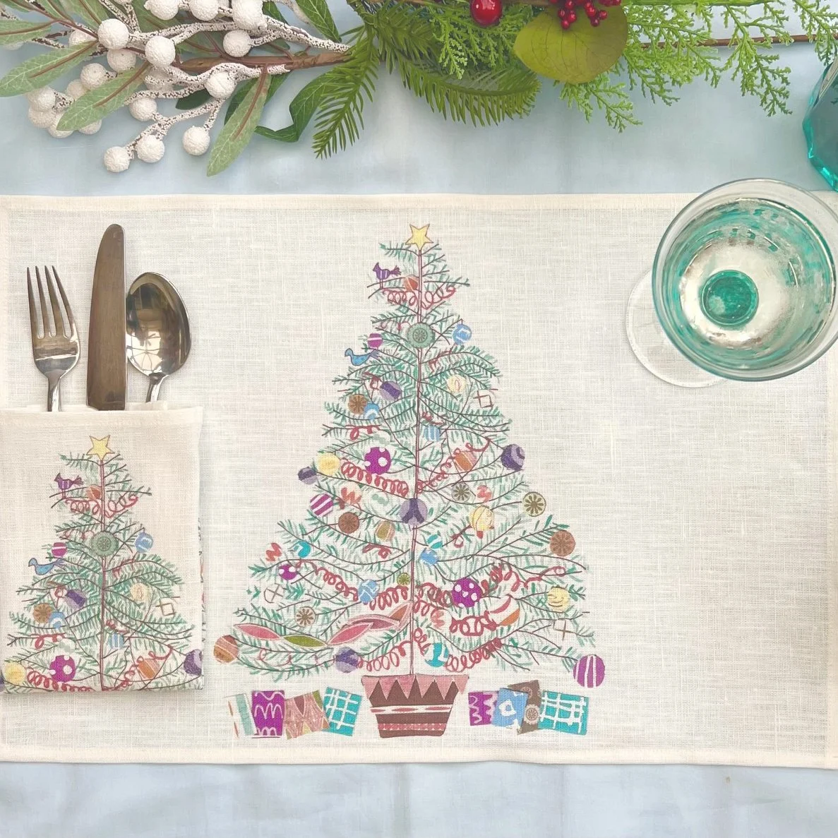 oh christmas tree placemat and napkin6ff.jpg