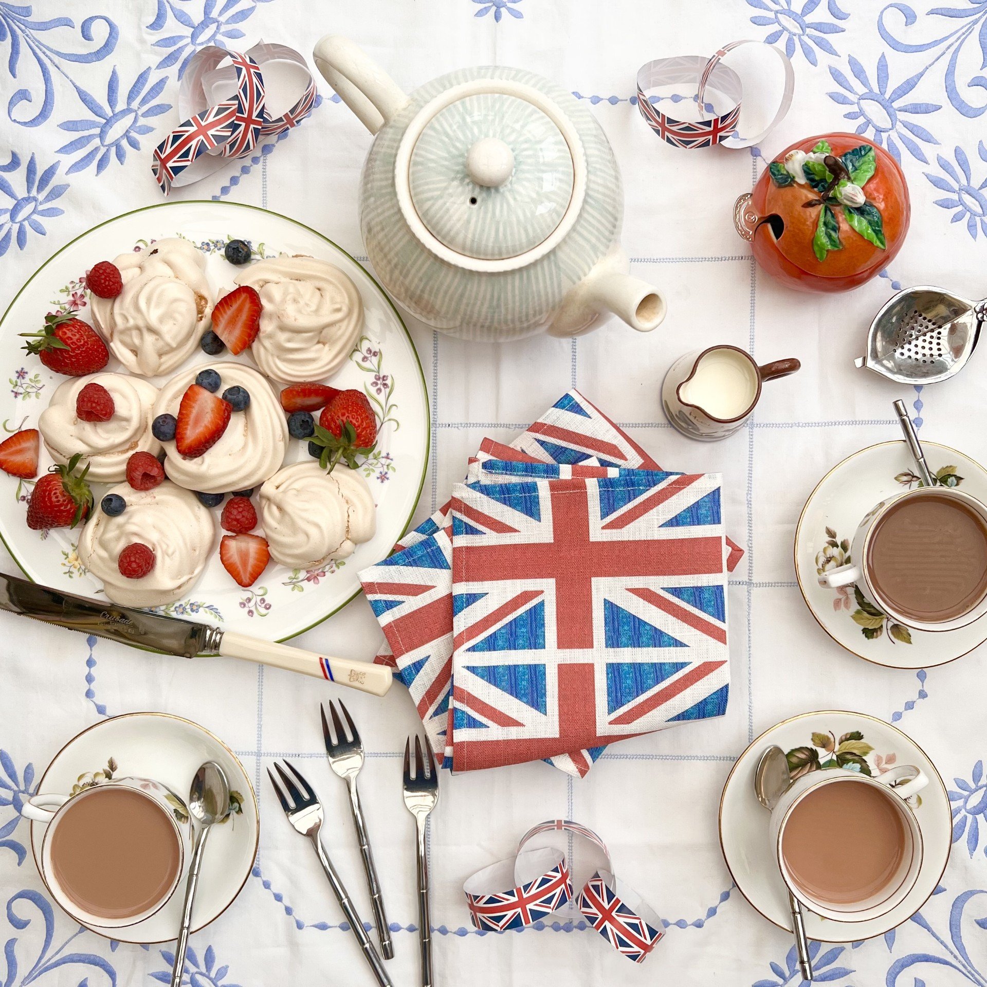 union jack napkins 1.jpeg