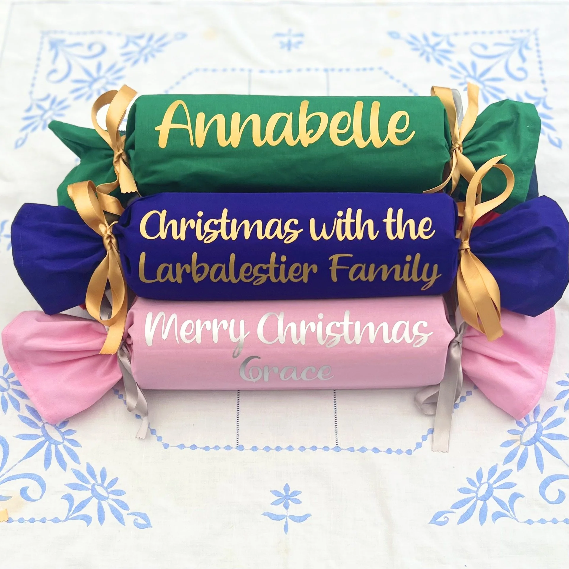 2 GIANT CHRISTMAS CRACKER SELECTION 2.jpg