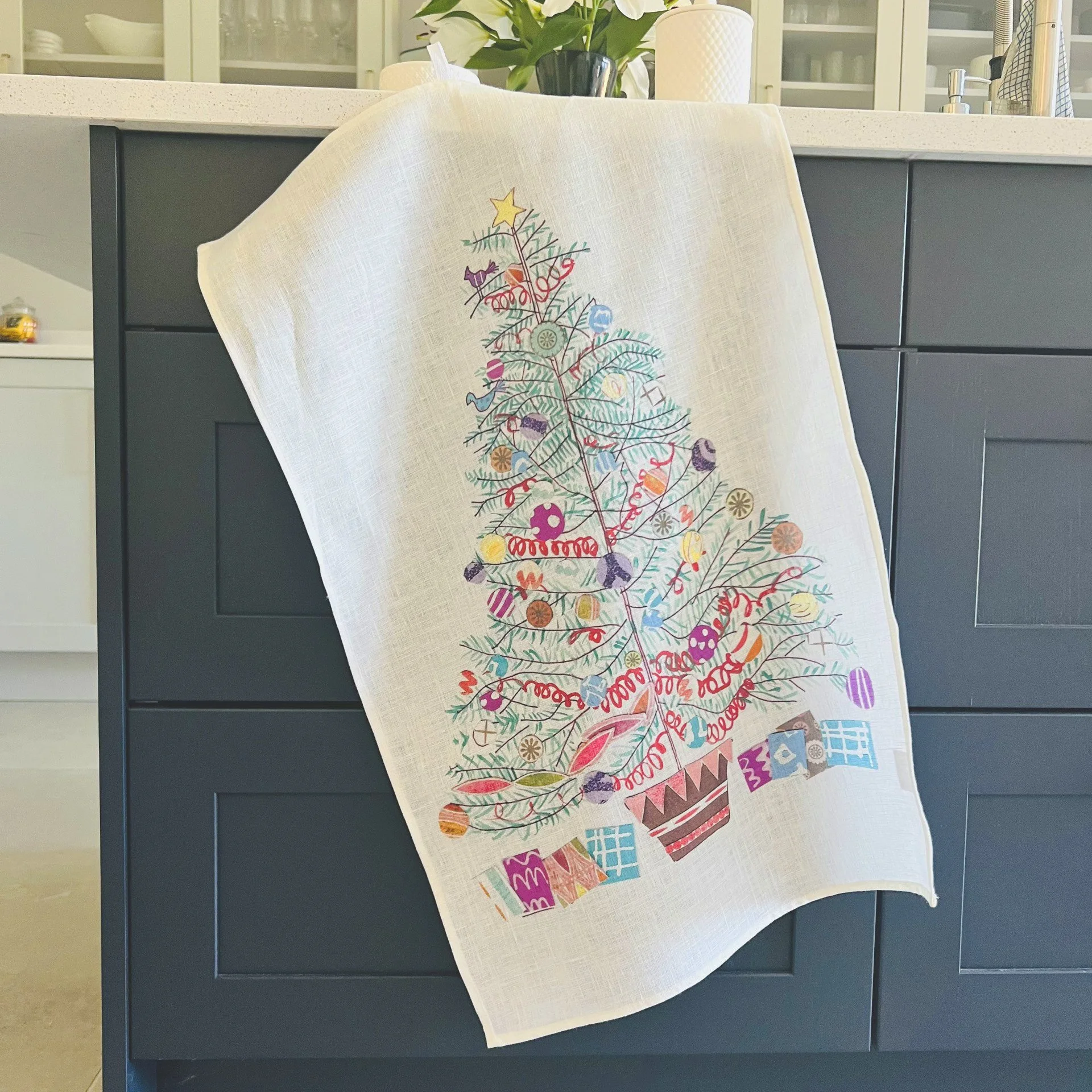 christmas tree tea towel.jpg