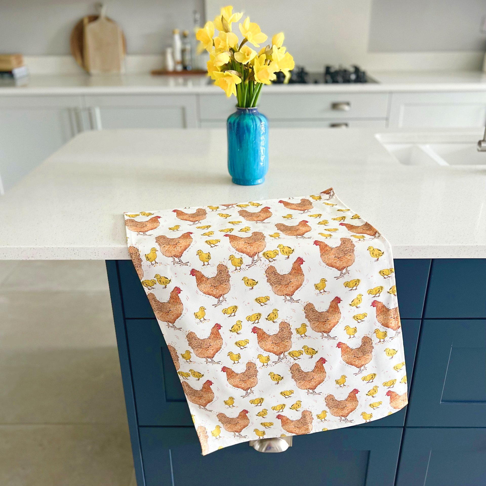 mother hen and chicks tea towel 11.jpg