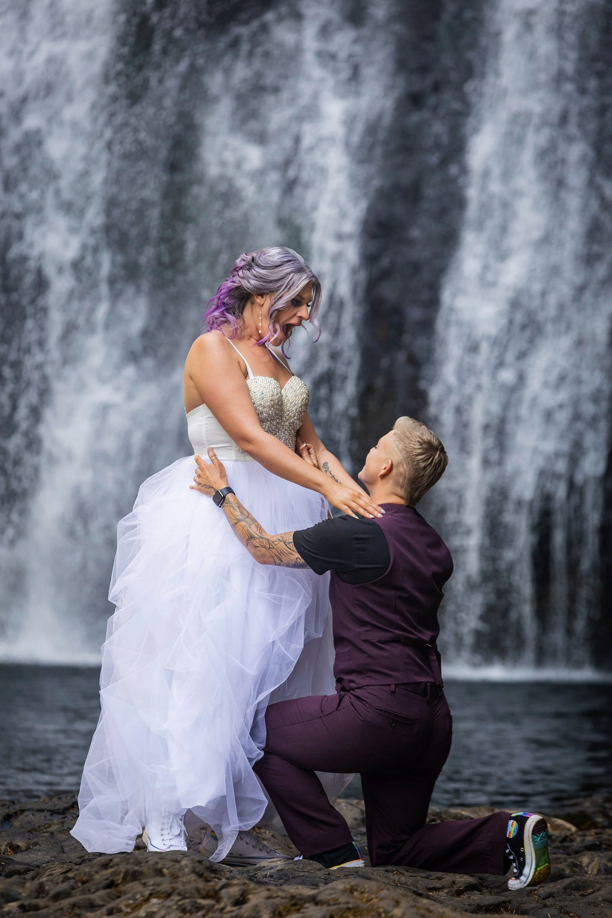Chels_Nance_Wedding_Hike_STEPH_GRANT_STUDIOS-55.jpg