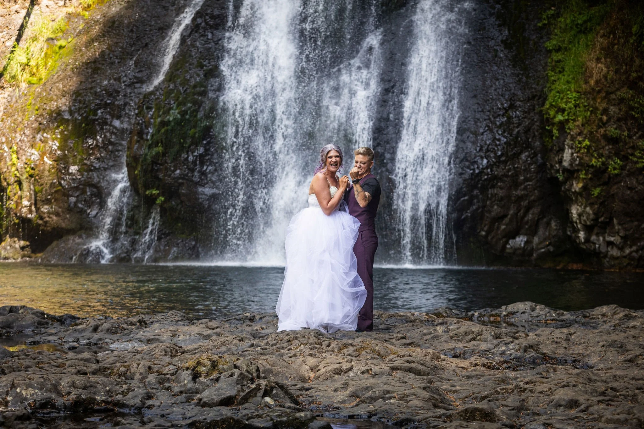 Chels_Nance_Wedding_Hike_STEPH_GRANT_STUDIOS-74.jpg