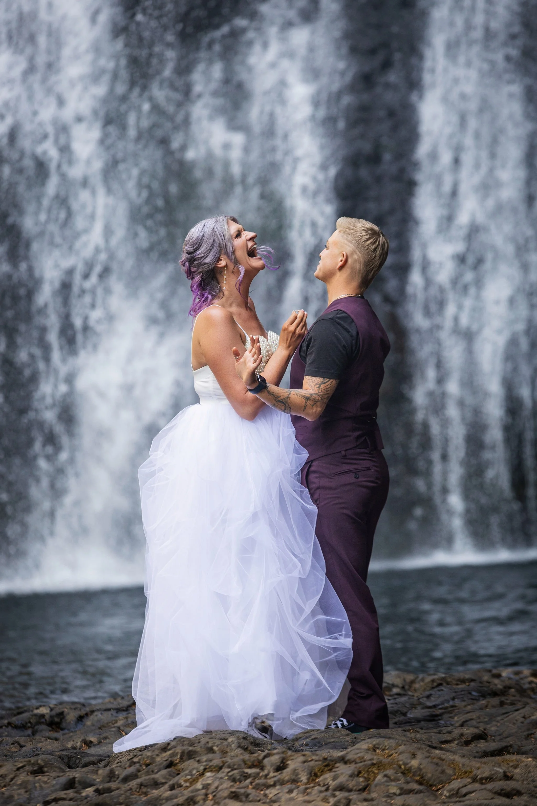Chels_Nance_Wedding_Hike_STEPH_GRANT_STUDIOS-77.jpg