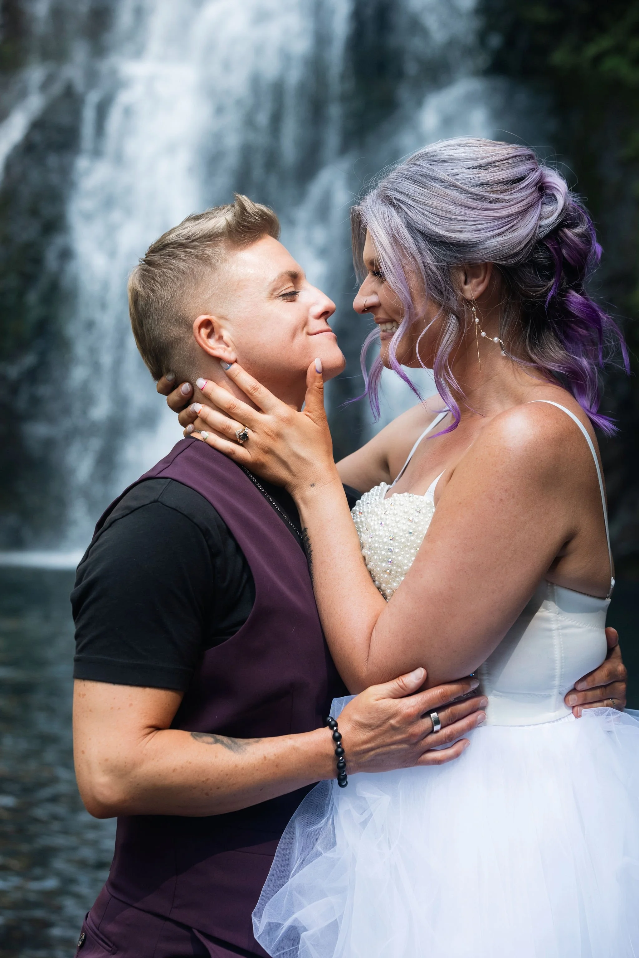 Chels_Nance_Wedding_Hike_STEPH_GRANT_STUDIOS-106.jpg