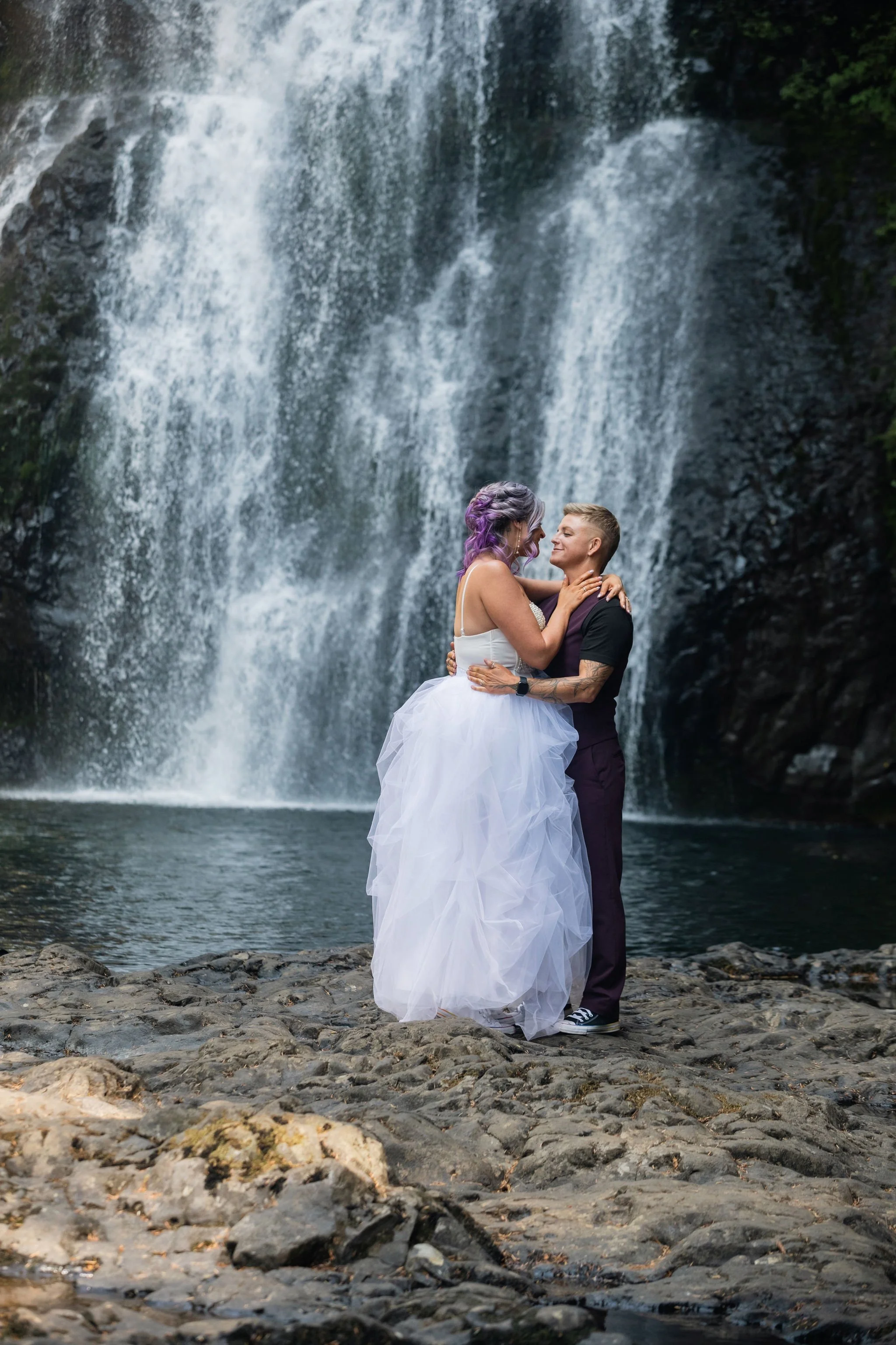 Chels_Nance_Wedding_Hike_STEPH_GRANT_STUDIOS-155.jpg