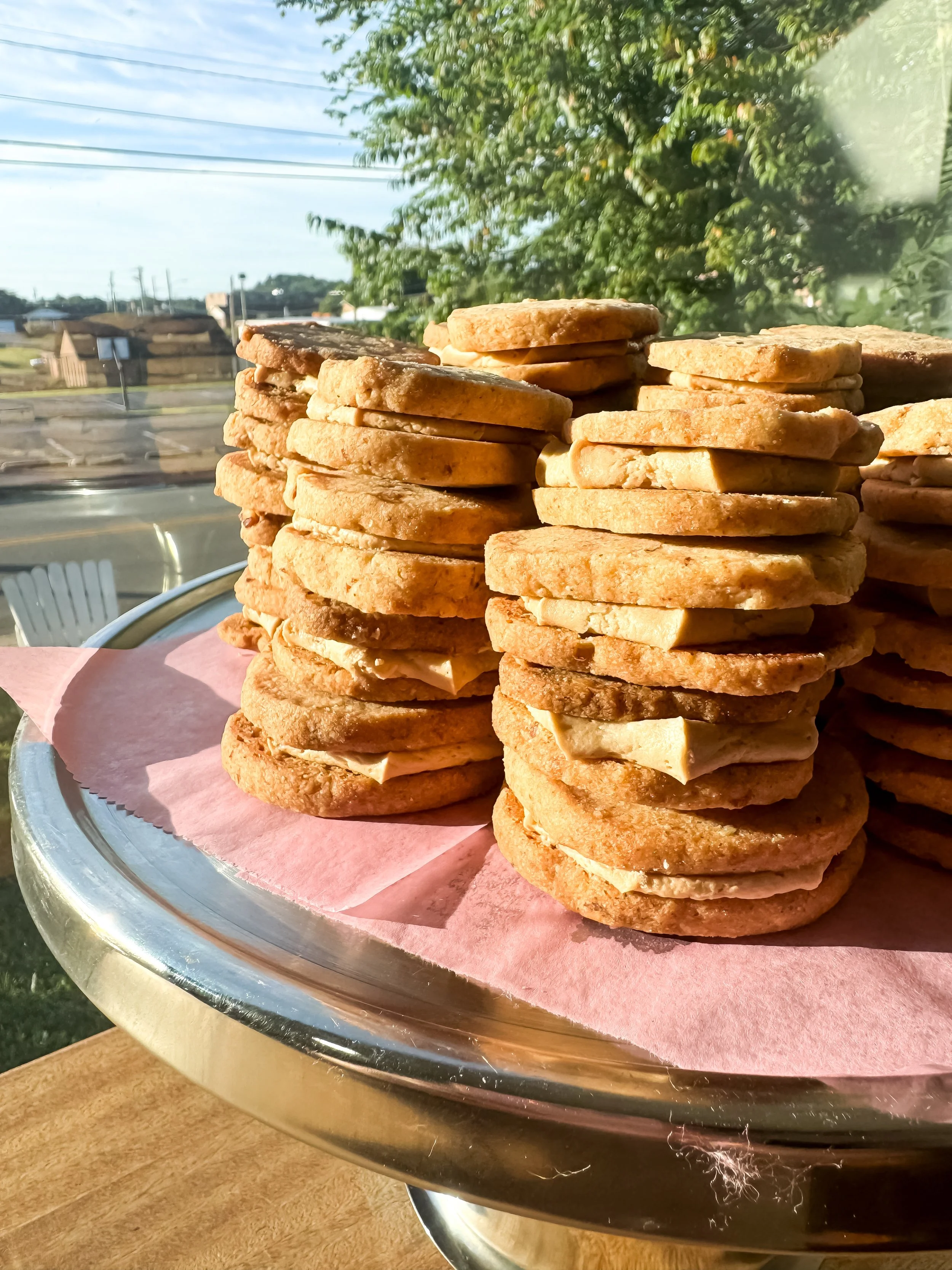 Brown Butter Maple Pecan Shortbread Cookie Sandwiches